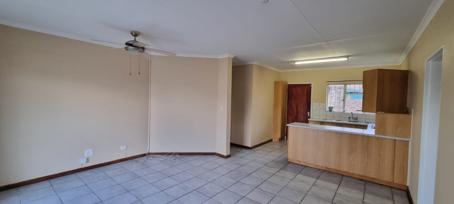 3 Bedroom Property for Sale in Roylglen Gardens Northern Cape